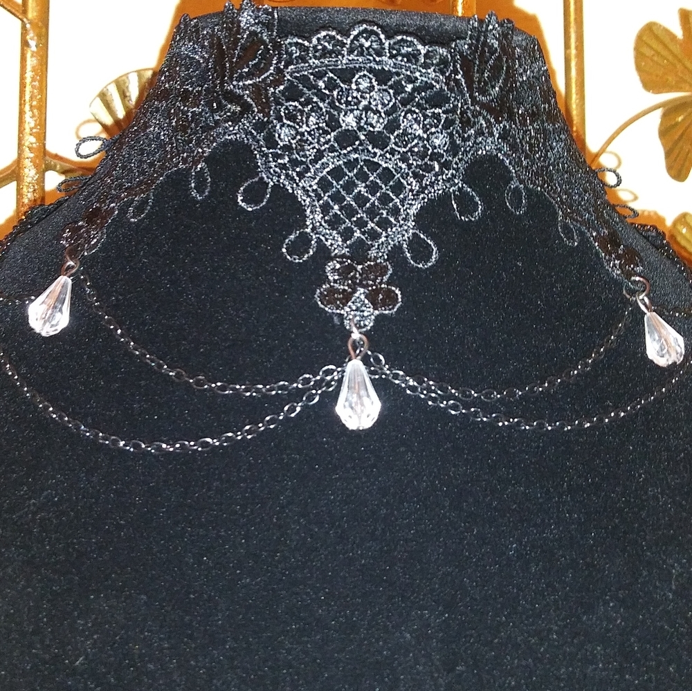 Choker necklace, Lace choker necklace NWT